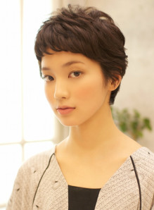 髪型 安田 成美 安田成美の髪型・ヘアスタイル！前髪やショートのオーダー方法は？