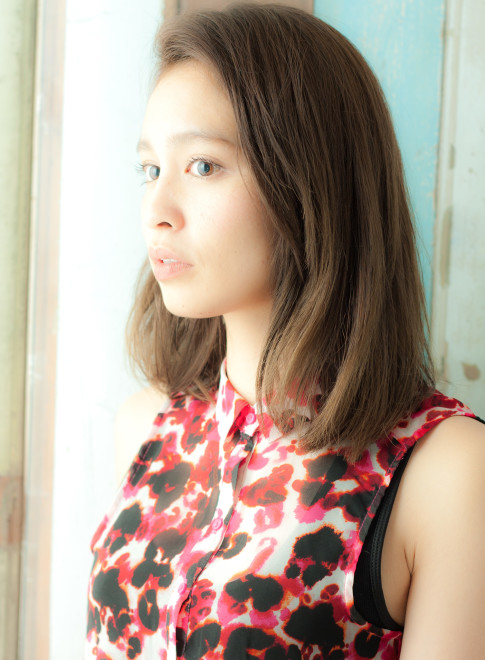 ミディアム 14 紗栄子さん風ナチュラルミディ Minx 青山店の髪型 ヘアスタイル ヘアカタログ 21春夏
