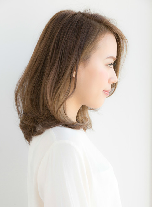 ミディアム 大人可愛い耳かけミディアムボブ Laf From Gardenの髪型 ヘアスタイル ヘアカタログ 22秋冬