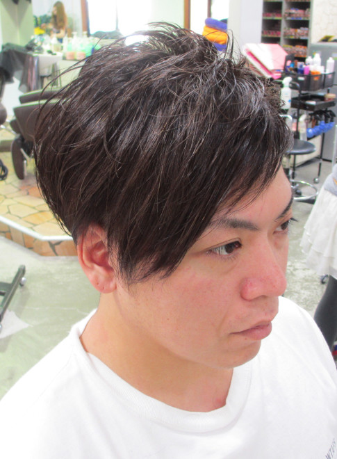 メンズ 個性派ツーブロック Tomoの髪型 ヘアスタイル ヘアカタログ 21春夏