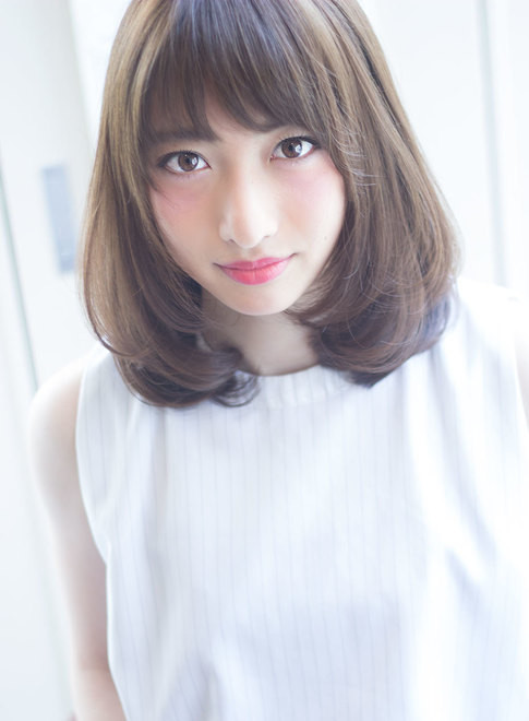 ミディアム すごい扱いやすいワンカールセミディ Afloat Japanの髪型 ヘアスタイル ヘアカタログ 21春夏