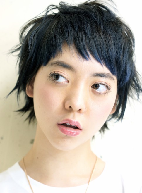 ショートヘア 元気印なショートウルフ Gokan Omotesando の髪型 ヘア