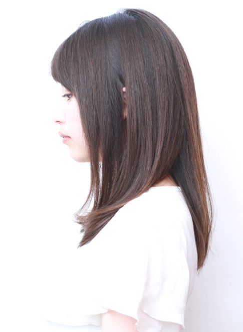 ミディアム 大人の上質サラサラストレートヘアー Beautrium Ginzaの髪型 ヘアスタイル ヘアカタログ 21春夏