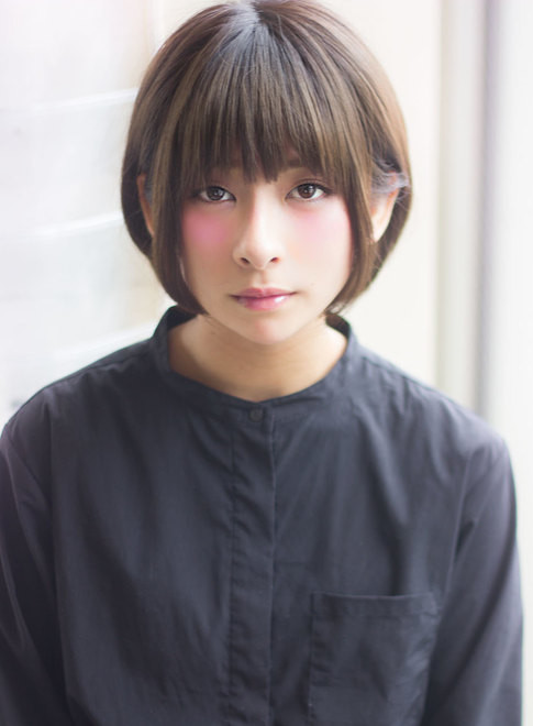 ショートヘア 小顔になるショートボブ Afloat Japanの髪型 ヘアスタイル ヘアカタログ 21春夏