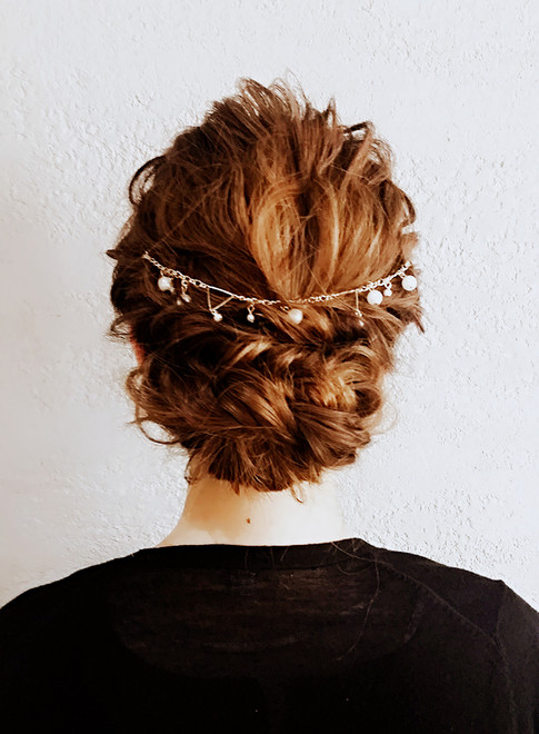 ナチュラルに華やか 結婚式の髪型 ロングヘア お呼ばれヘアスタイル