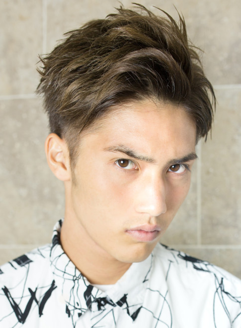 メンズ 毛先を動かす彼ヘア メンズアップバング Afloat Japanの髪型 ヘアスタイル ヘアカタログ 21春夏