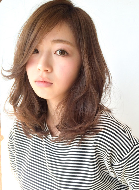 ミディアム つやカール ストカール Afloat Japanの髪型 ヘアスタイル ヘアカタログ 21春夏