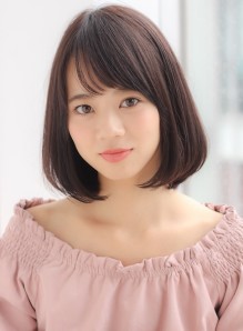 10代 ノームコア ボブ 丸顔 画像あり の髪型 ヘアスタイル ヘアカタログ情報 22春夏