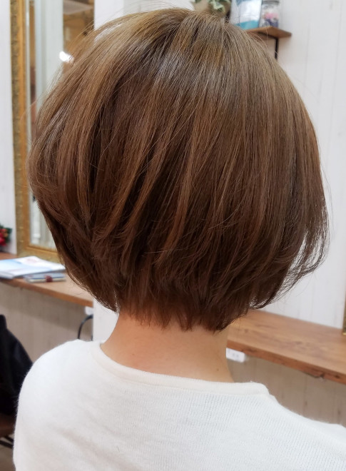 ボブ 波瑠さん風のひし形フォルムのショートボブ Virgoの髪型 ヘアスタイル ヘアカタログ 21春夏