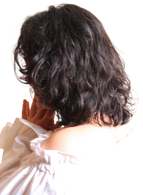 ミディアム 夏のレイヤーソバージュ Beautrium 福岡の髪型 ヘア