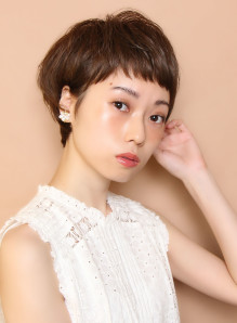 ベリーショート 眉上バング 画像あり の髪型 ヘアスタイル ヘア