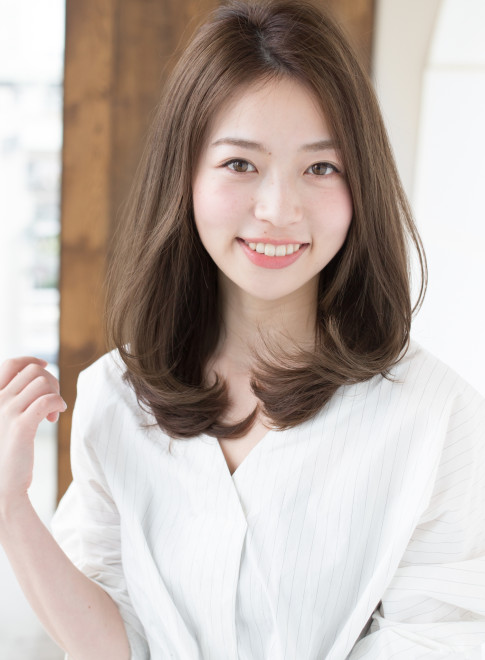 ロング ひし形ワンカール Afloat Japanの髪型 ヘアスタイル ヘアカタログ 21春夏