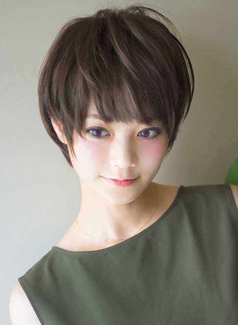 ショートヘア 小顔カットで美人ショート Afloat Japanの髪型 ヘアスタイル ヘアカタログ 秋冬
