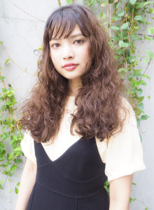 人気の日本の髪型 綺麗なしっかり パーマ ロング