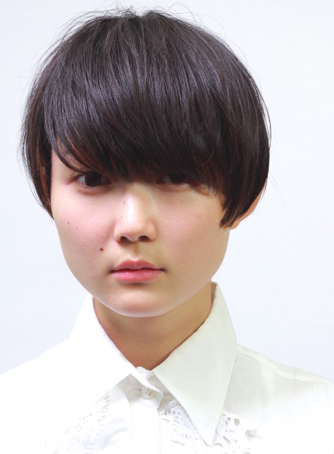 ショートヘア ボーイッシュな黒髪ショートヘア Gokan Omotesando の髪型 ヘアスタイル ヘアカタログ 2020春夏