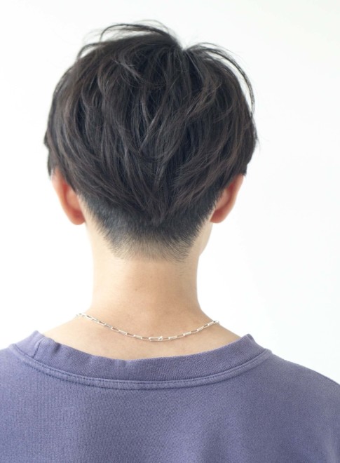 メンズ 前下がりマッシュ Afloat Japanの髪型 ヘアスタイル ヘアカタログ 21春夏