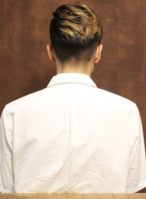 メンズ 外国人風ネオツーブロック Cyandeluccaの髪型 ヘアスタイル ヘアカタログ 22春夏