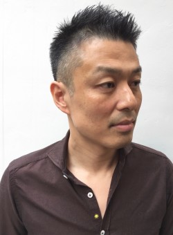 【メンズ】白髪にも似合う大人男子のベリーショート/gokan omotesando の髪型・ヘアスタイル・ヘア 