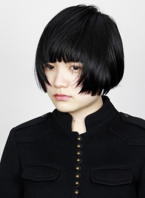 ショートヘア ザクザク束感の個性的なショートボブ Gokan Omotesando の髪型 ヘアスタイル ヘアカタログ 21春夏
