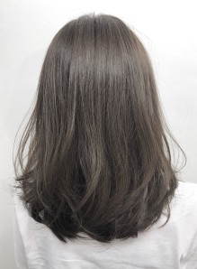 ミディアム ローレイヤー 髪型 画像あり の髪型 ヘアスタイル ヘアカタログ情報 21春夏
