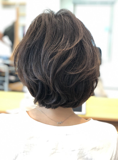 ボブ 大人オシャレ 30代40代のボブ Vieの髪型 ヘアスタイル ヘアカタログ 21春夏