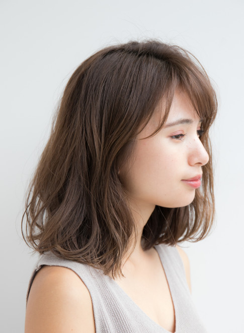 ミディアム 30代40代おすすめ ふんわりミディアム Laf From Gardenの髪型 ヘアスタイル ヘアカタログ 21春夏