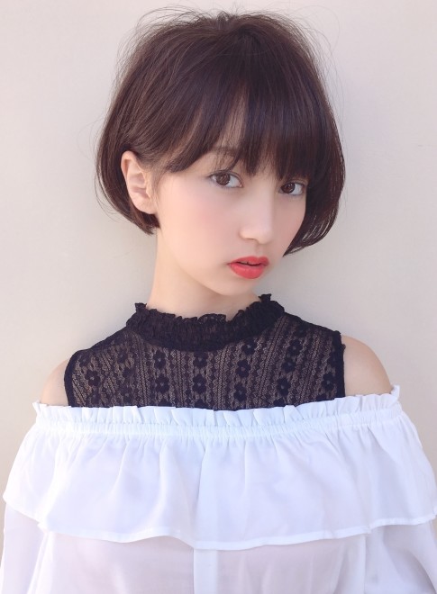 ショートヘア リップラインボブ Afloat Japanの髪型 ヘアスタイル ヘアカタログ 21夏 秋