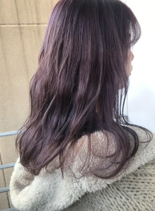 ピンクバイオレット 髪色 画像あり の髪型 ヘアスタイル ヘアカタログ情報 秋冬