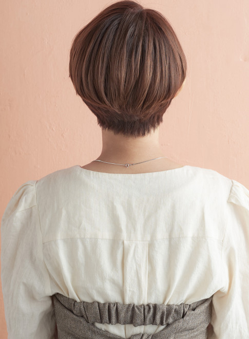 ショートヘア 頭が小さく見えるスッキリショート Minx 青山店の髪型