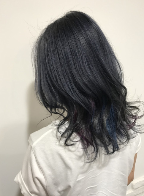 ミディアム 透明感ツヤ髪ブルー Noahの髪型 ヘアスタイル ヘア