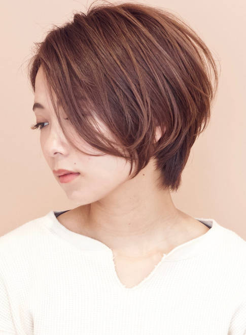 ショートヘア 小顔美人ショートボブ Beautrium 青山の髪型 ヘアスタイル ヘアカタログ 22冬 春