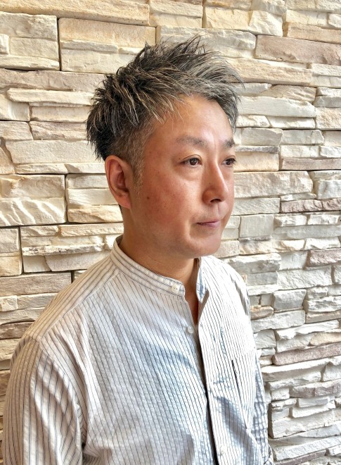 メンズ 大人メンズ ツーブロックベリーショート Gokan Omotesando の髪型 ヘアスタイル ヘアカタログ 2022冬