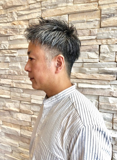 メンズ 大人メンズ ツーブロックベリーショート Gokan Omotesando の髪型 ヘアスタイル ヘアカタログ 21夏 秋