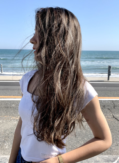 ロング 外国人風ダブルフェイスカラー Beautrium 七里ヶ浜の髪型 ヘアスタイル ヘアカタログ 21春夏