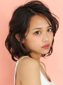 スパイラル パーマ ボブ 画像あり の髪型 ヘアスタイル ヘアカタログ情報 21春夏