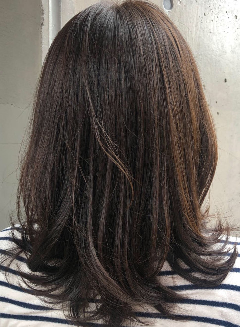 セミロング 30 40 50代に人気 大人セミロング Hair Atelier Merの髪型 ヘアスタイル ヘアカタログ 21春夏