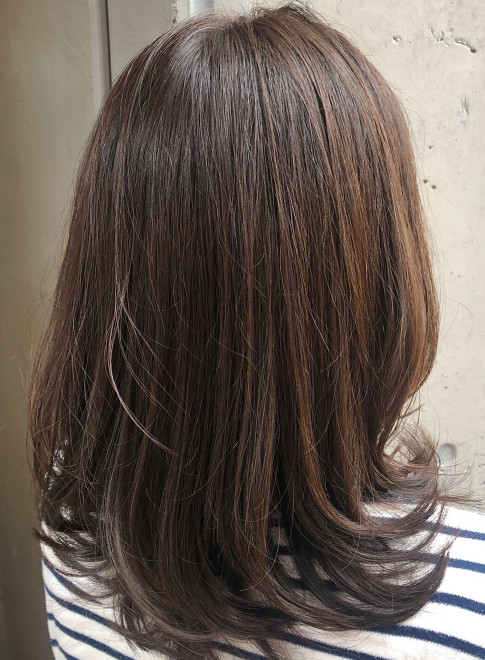 セミロング 30 40 50代に人気 大人セミロング Hair Atelier Merの髪型 ヘアスタイル ヘアカタログ 21秋冬