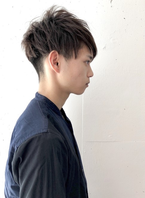 メンズ サイドシルエットがかっこいいショート Gokan Omotesando の髪型 ヘアスタイル ヘアカタログ 21春夏