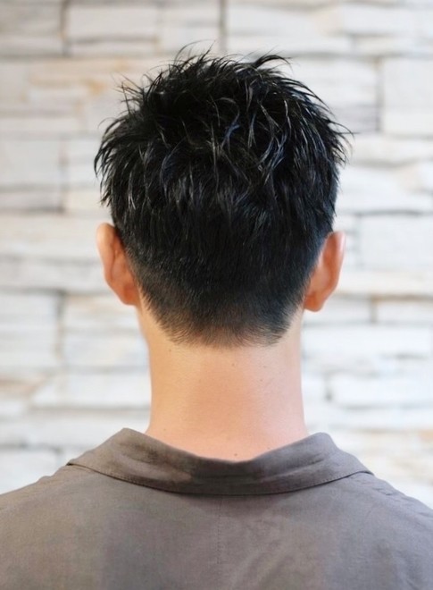 メンズ 男を上げる色気ベリーショート Rootsの髪型 ヘアスタイル ヘアカタログ 21夏 秋
