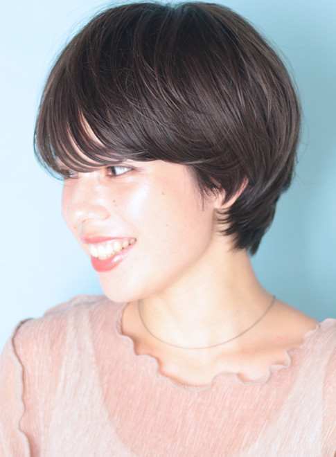 ショートヘア ツヤ髪 女っぽマッシュショート Beautrium Ginzaの髪型 ヘアスタイル ヘアカタログ 21夏 秋