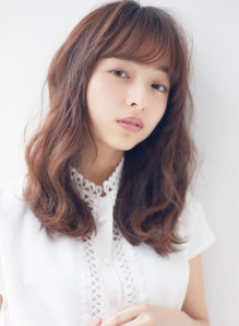 ふわふわ セミロング 画像あり の髪型 ヘアスタイル ヘアカタログ情報 21春夏