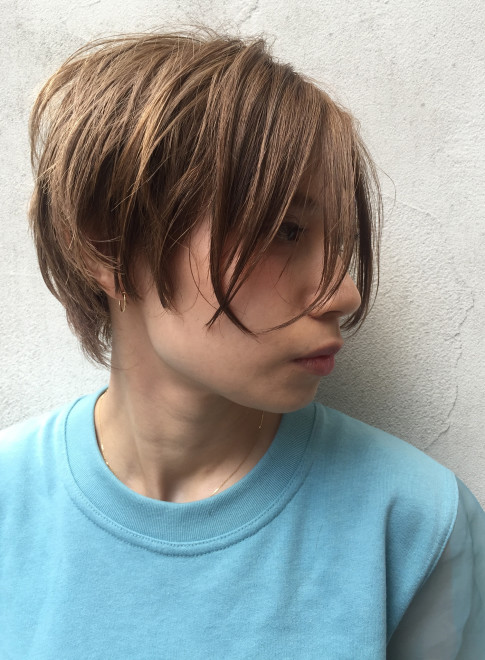 ショートヘア 30代40代50代 前髪長めショートボブ Gokan Omotesando の髪型 ヘアスタイル ヘアカタログ 21春夏