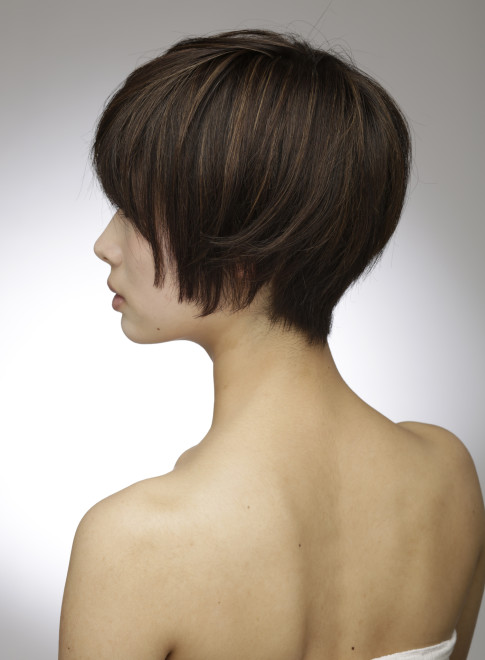 ショートヘア 毛先が軽いショートボブスタイル Atelier Coの髪型