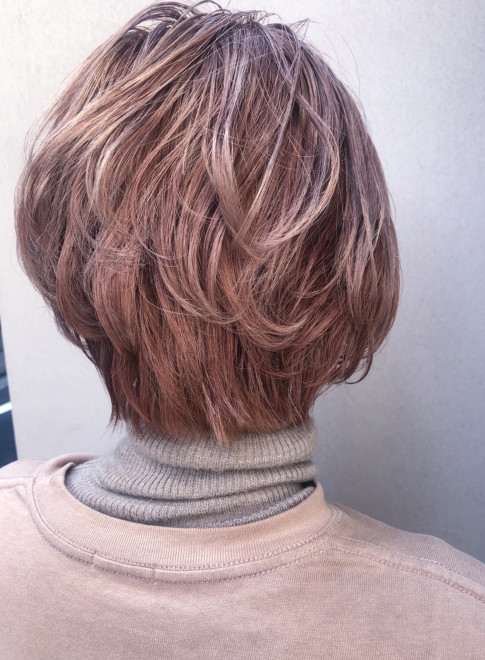 ショートヘア 30代40代ボリュームショートパーマ Hair Lounge Tripの髪型 ヘアスタイル ヘアカタログ 秋冬