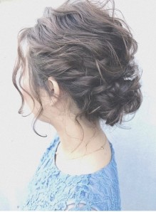 セミロング 結婚式 髪型 画像あり の髪型 ヘアスタイル ヘアカタログ情報 21春夏