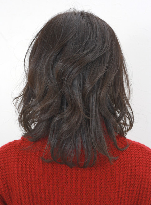 ミディアム ぎりぎり結べる鎖骨下のレイヤースタイル Hair Make Feb 南浦和店の髪型 ヘアスタイル ヘアカタログ 22秋冬