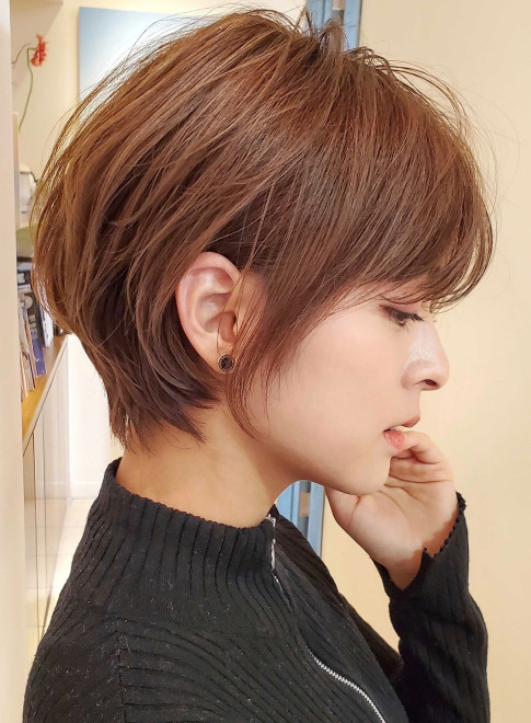 ショートヘア 小顔効果 耳に掛けられるくびれショート Beautrium 青山の髪型 ヘアスタイル ヘアカタログ 21春夏