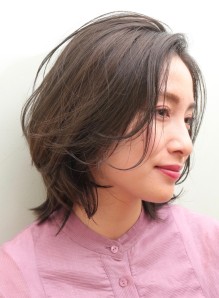 アレンジ ボブ 仕事 画像あり の髪型 ヘアスタイル ヘアカタログ情報 21冬