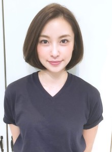 ボブ 米倉涼子さん風大人前下がりボブ Houleの髪型 ヘアスタイル ヘアカタログ 21春夏