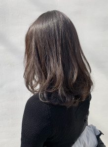 ミディアム 段 画像あり の髪型 ヘアスタイル ヘアカタログ情報 21春夏